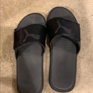 Puma slides  EUC